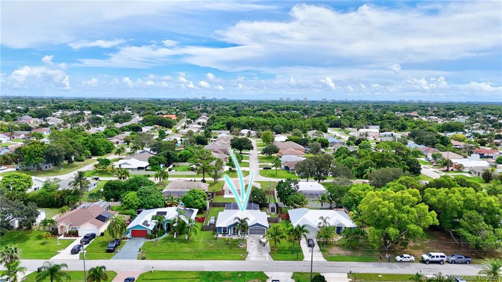 2077 SE Camden Street