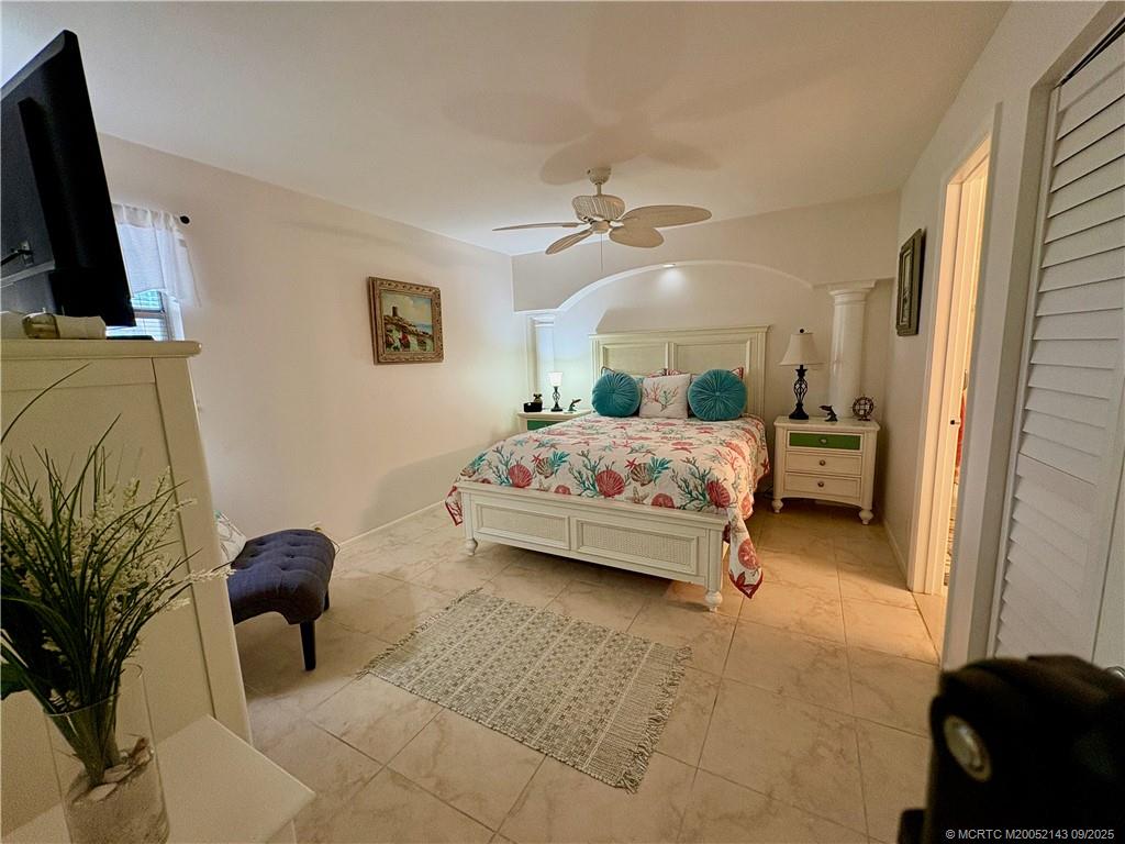 11000 S Ocean Drive 2-8