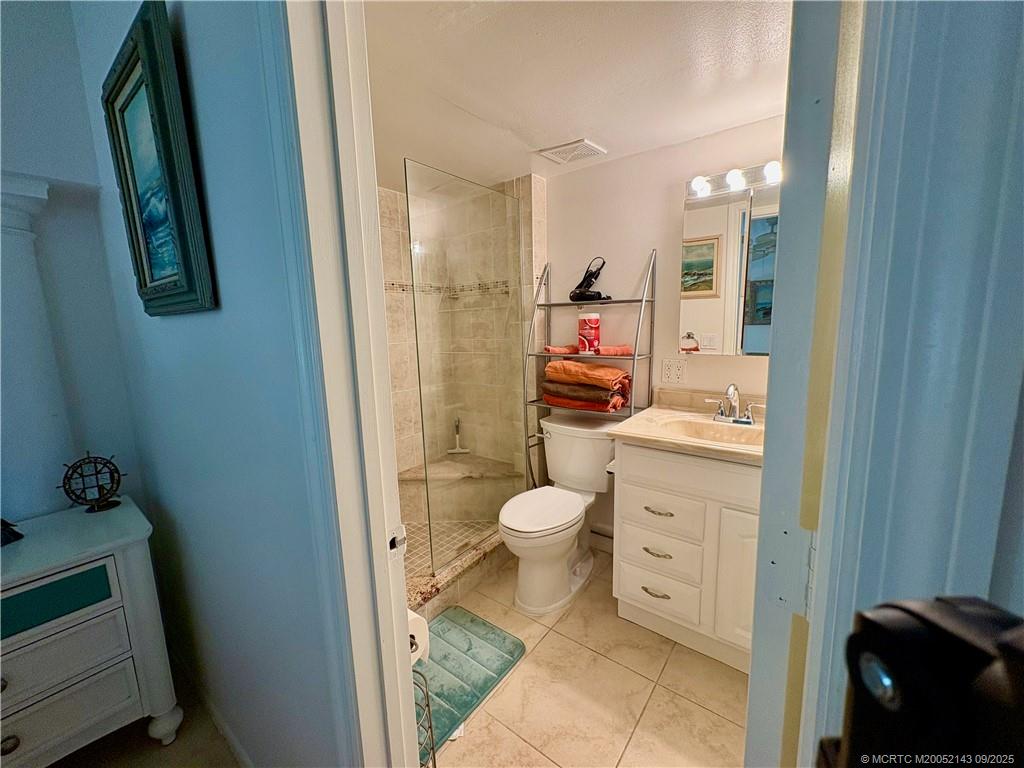 11000 S Ocean Drive 2-8