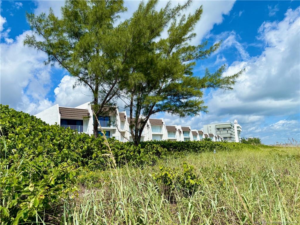 11000 S Ocean Drive 2-8