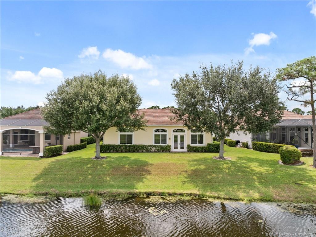 8738 Tompson Point Road