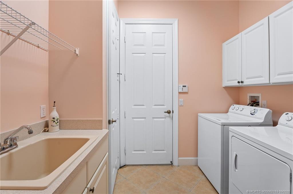 8738 Tompson Point Road