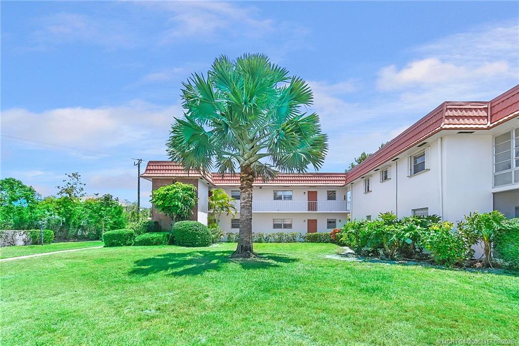 2600 SE Ocean Blvd H15