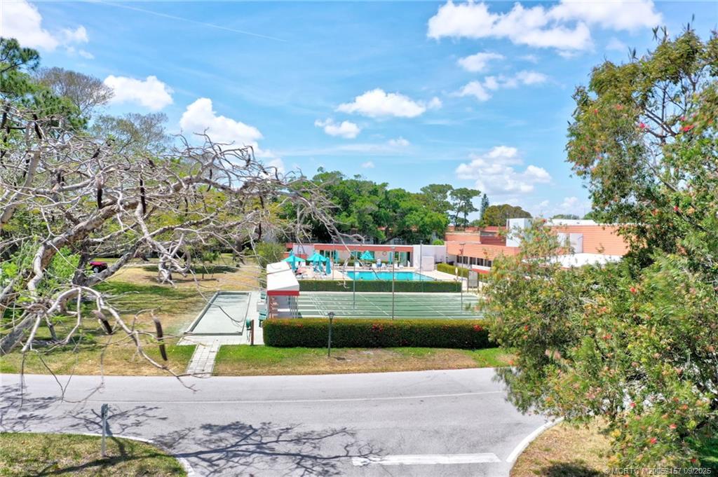 2600 SE Ocean Blvd H15