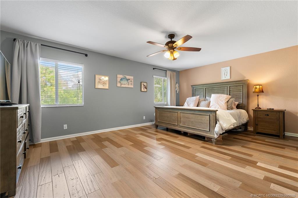 5338 SW Longspur Lane