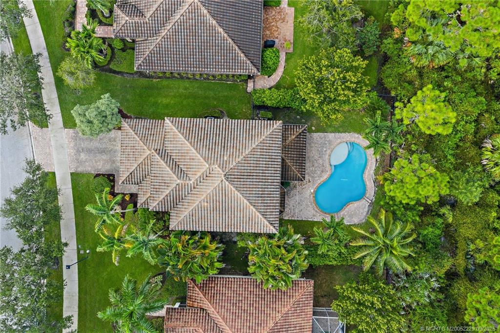 5338 SW Longspur Lane