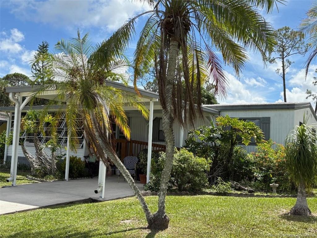 2686 SW Monarch Trail