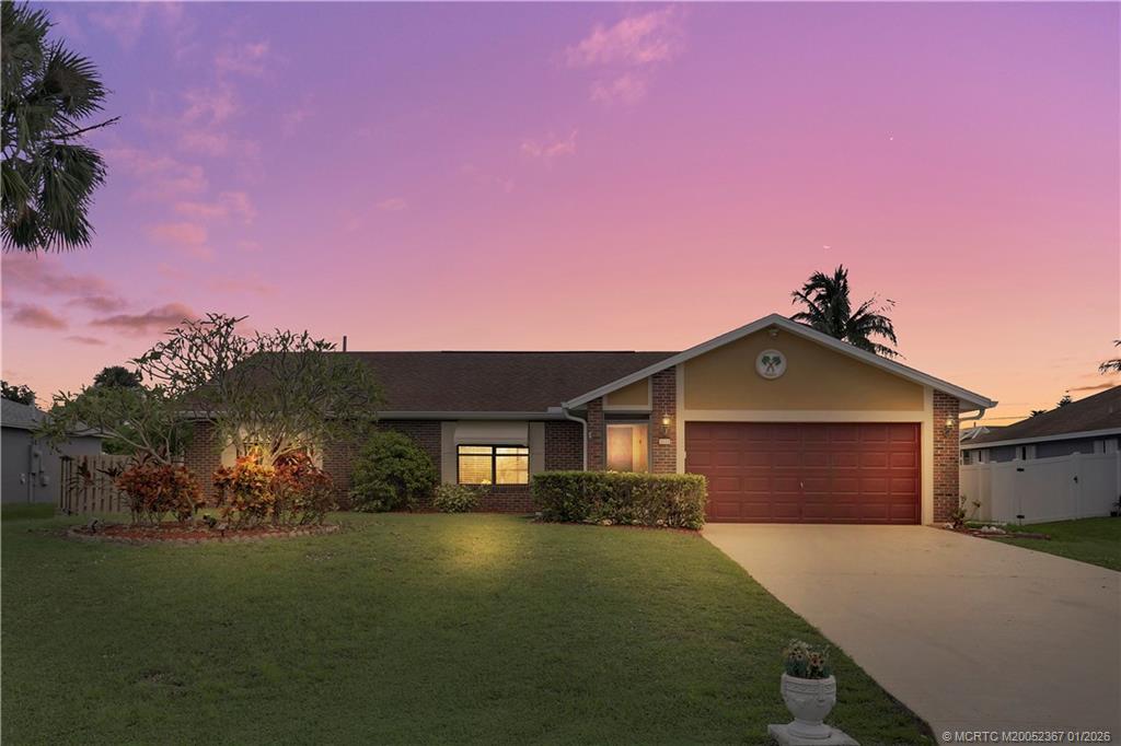 2621 SW Cadet Circle