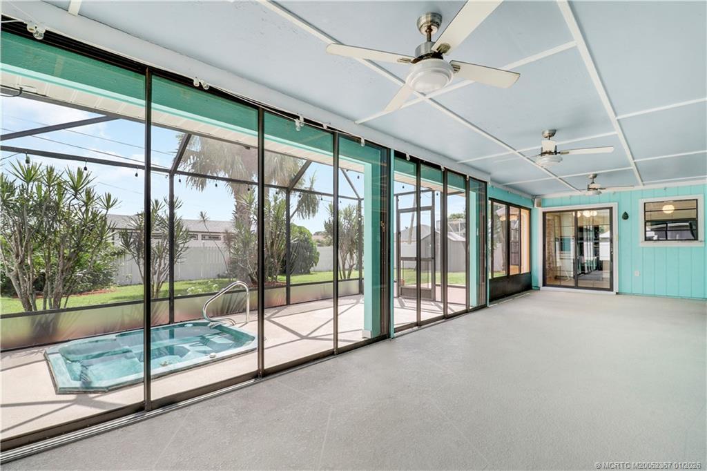 2621 SW Cadet Circle