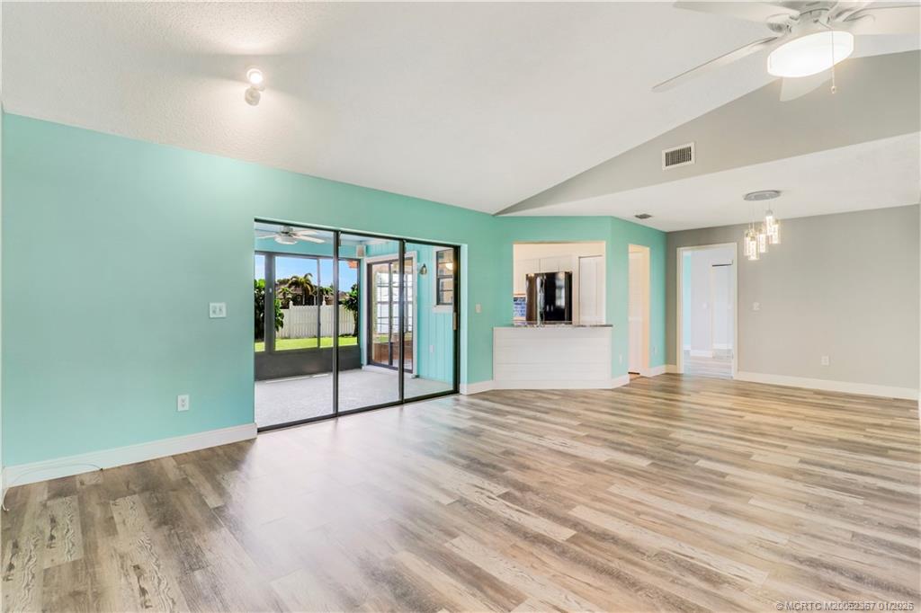 2621 SW Cadet Circle