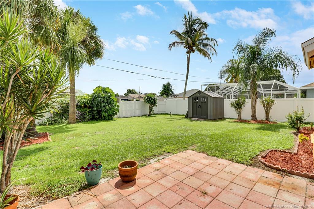 2621 SW Cadet Circle