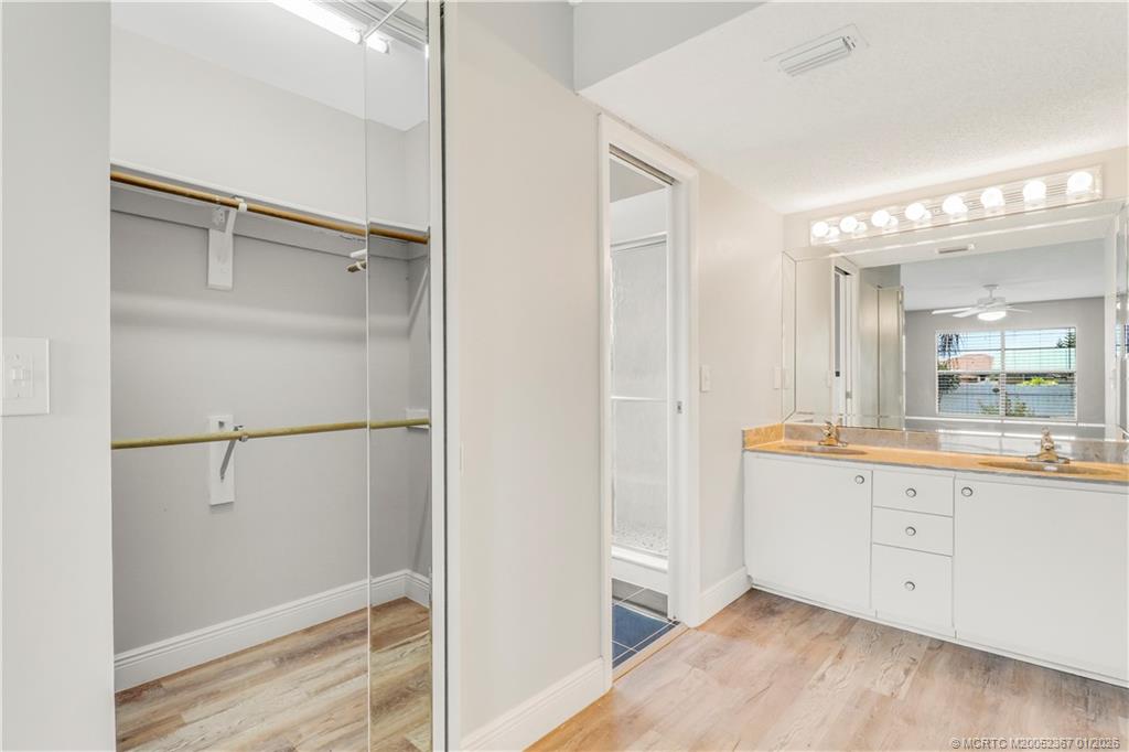 2621 SW Cadet Circle