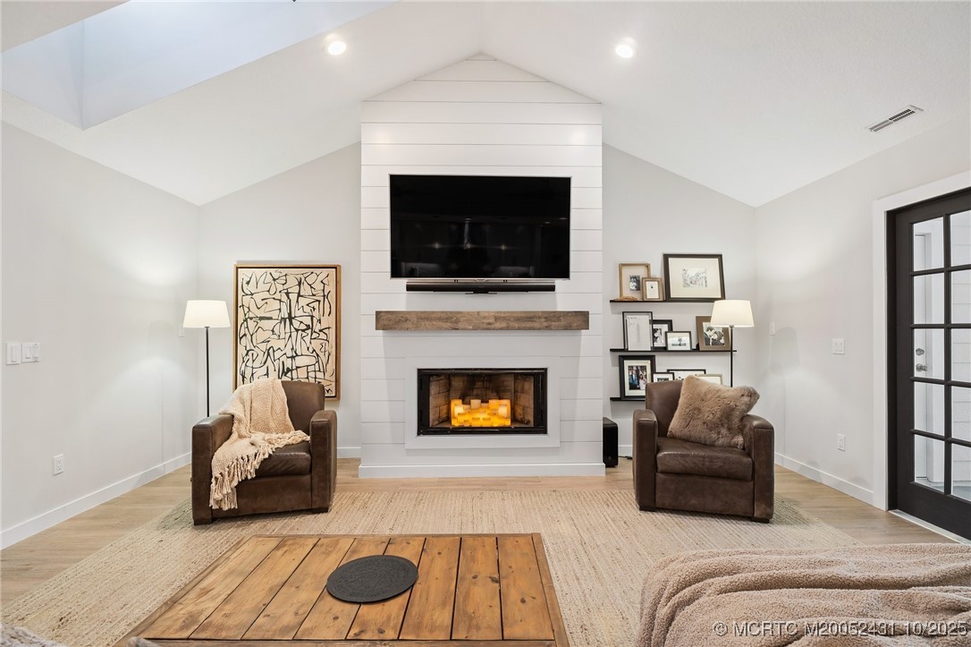 2239 SW Danforth Circle