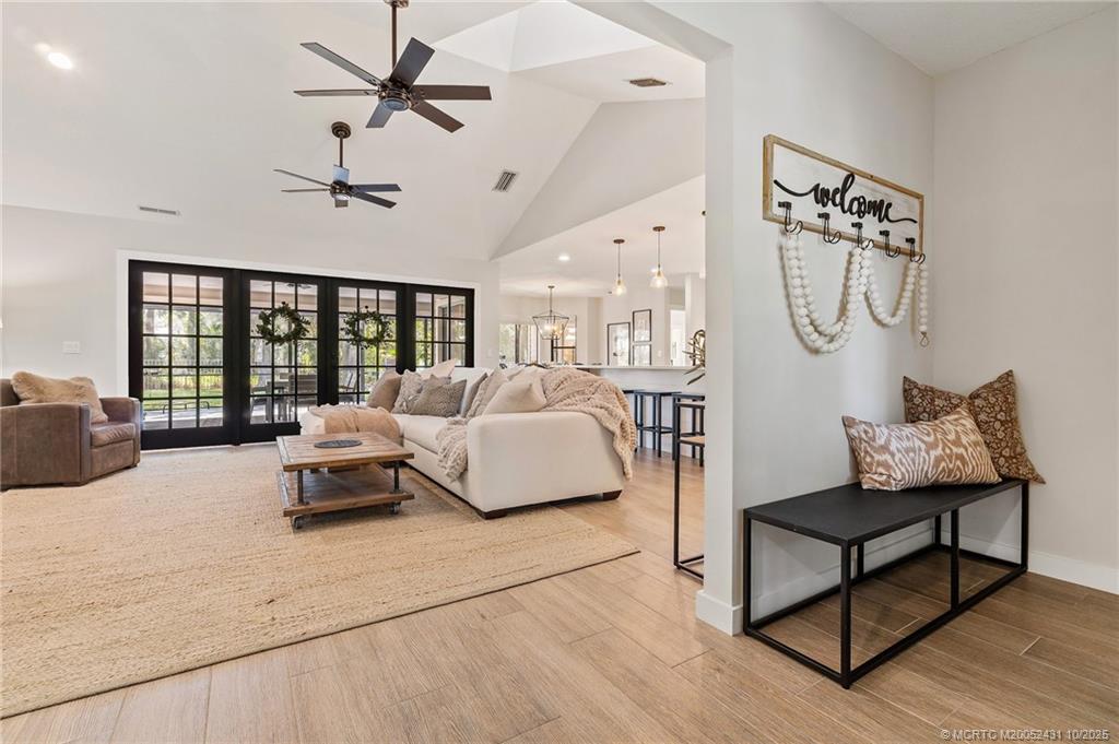 2239 SW Danforth Circle