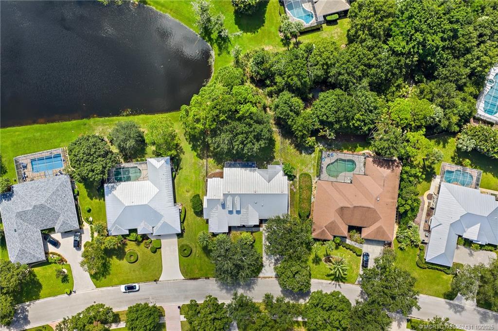 2239 SW Danforth Circle