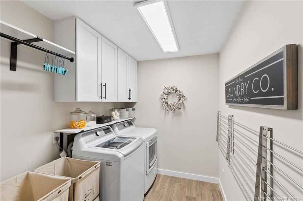 2239 SW Danforth Circle