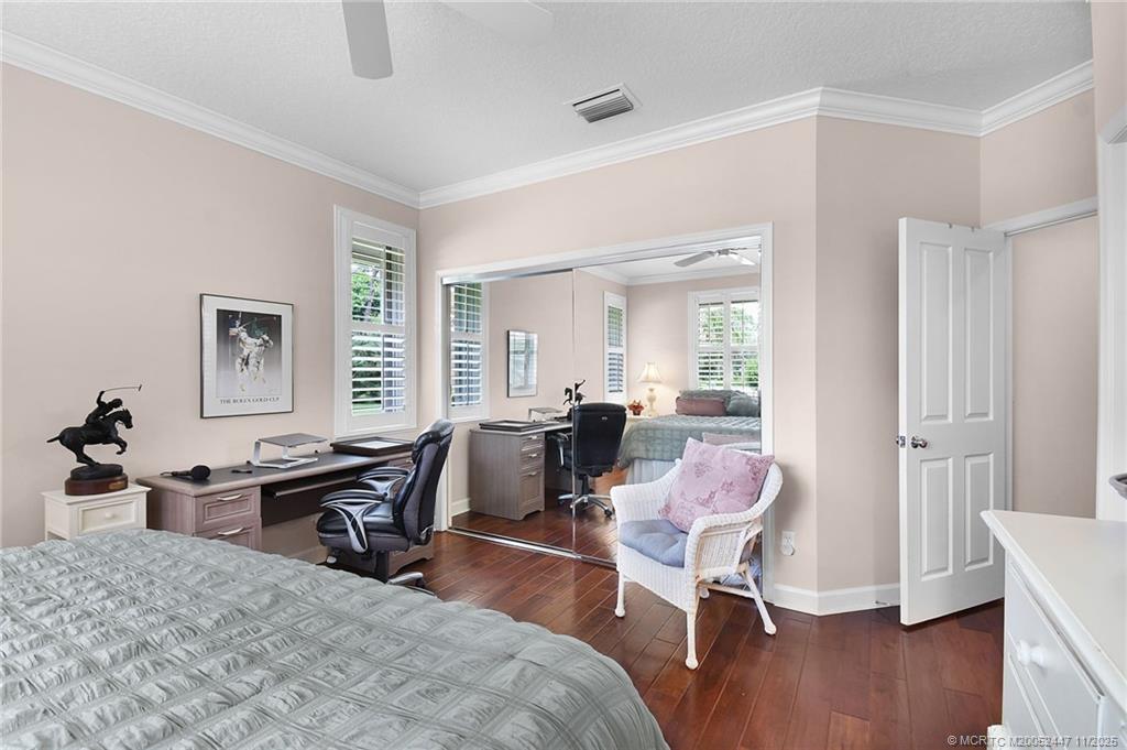 3641 SE Cambridge Drive