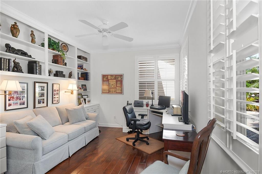 3641 SE Cambridge Drive