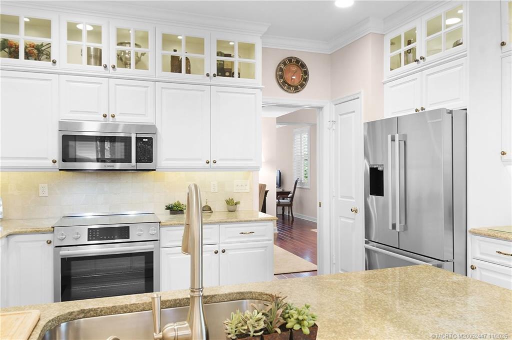 3641 SE Cambridge Drive