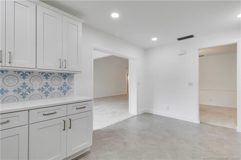 3774 SW Pheasant Run