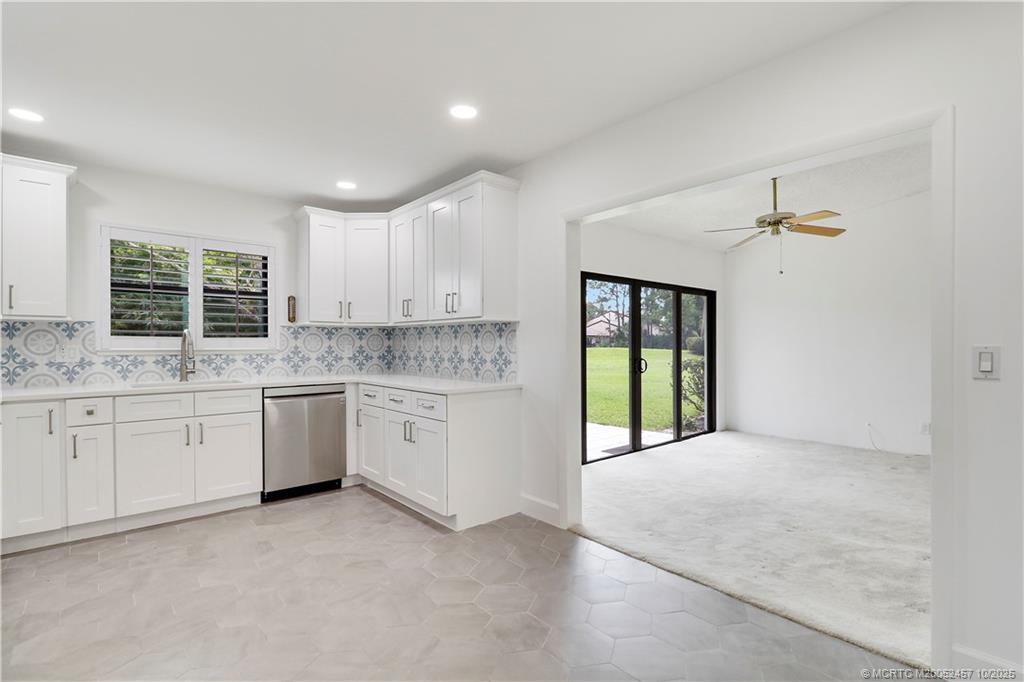 3774 SW Pheasant Run