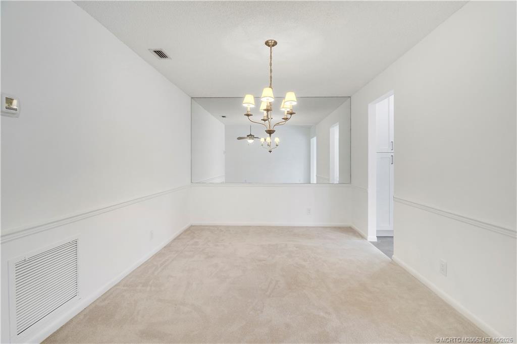 3774 SW Pheasant Run