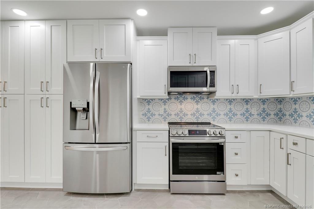 3774 SW Pheasant Run