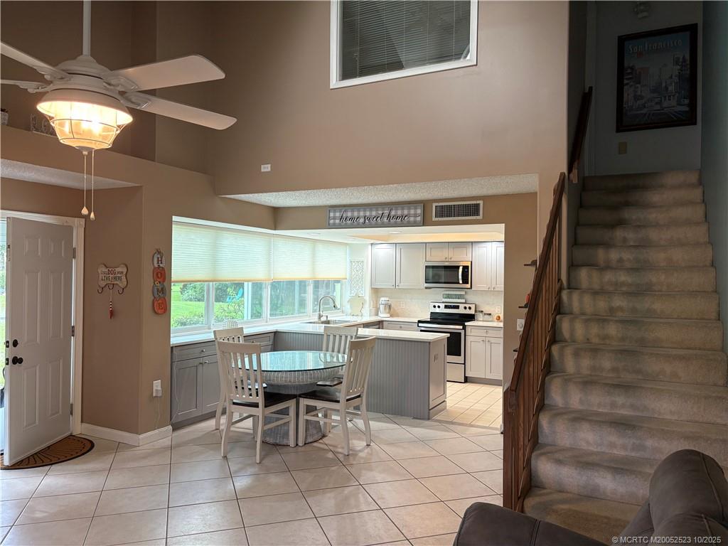 3566 SW Sunset Trace Circle