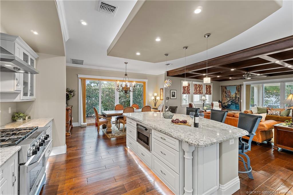 57 SE Seminole Street