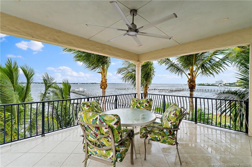 57 SE Seminole Street