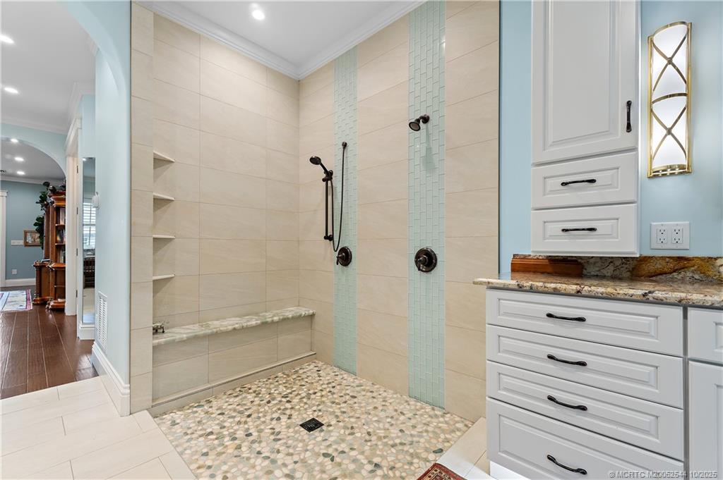 57 SE Seminole Street