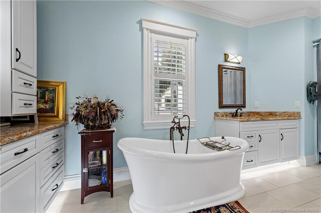 57 SE Seminole Street