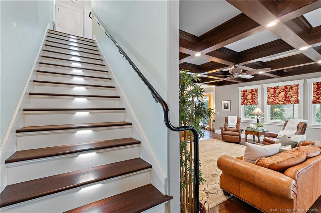 57 SE Seminole Street