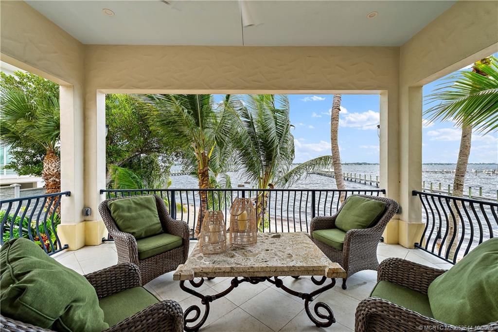 57 SE Seminole Street