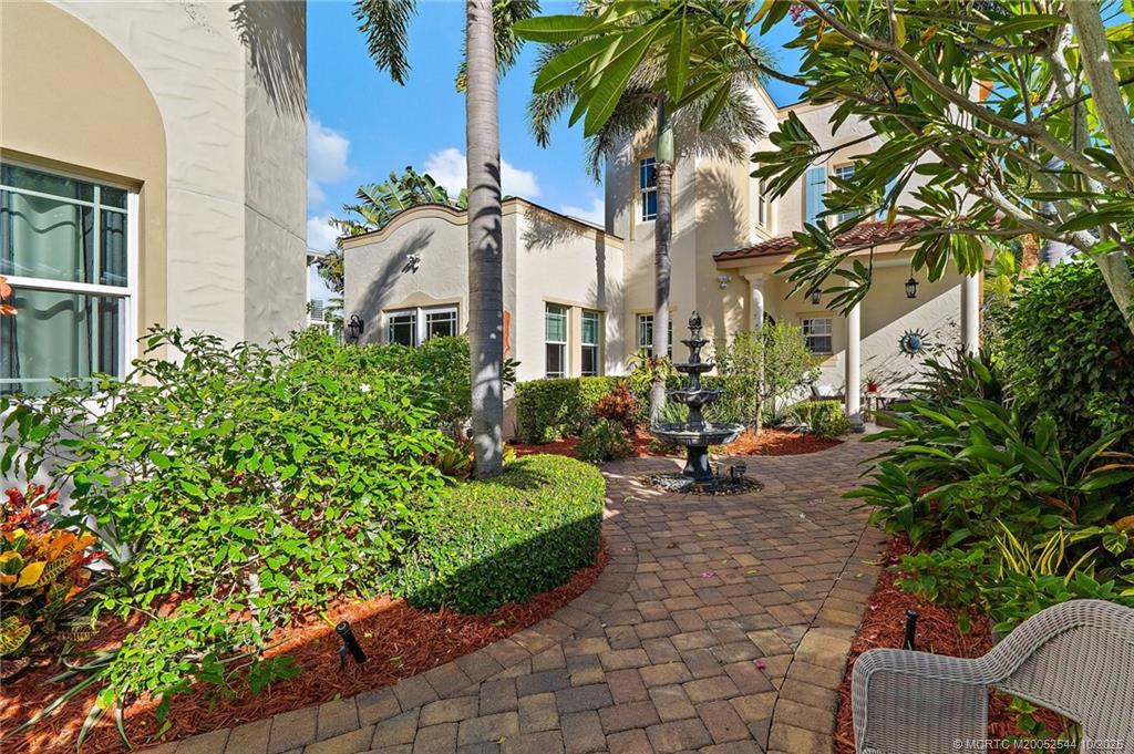 57 SE Seminole Street