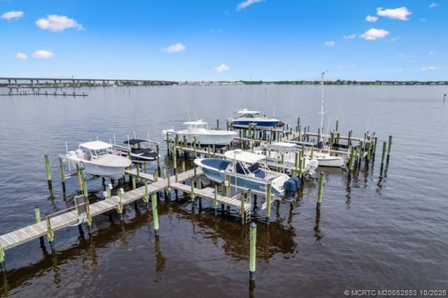 51 SE Seminole Street 305