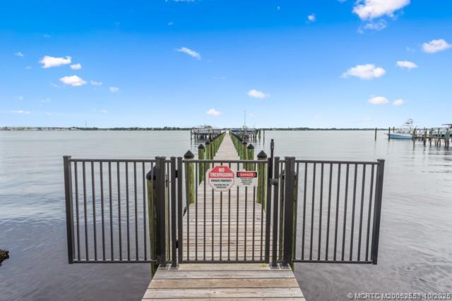 51 SE Seminole Street 305