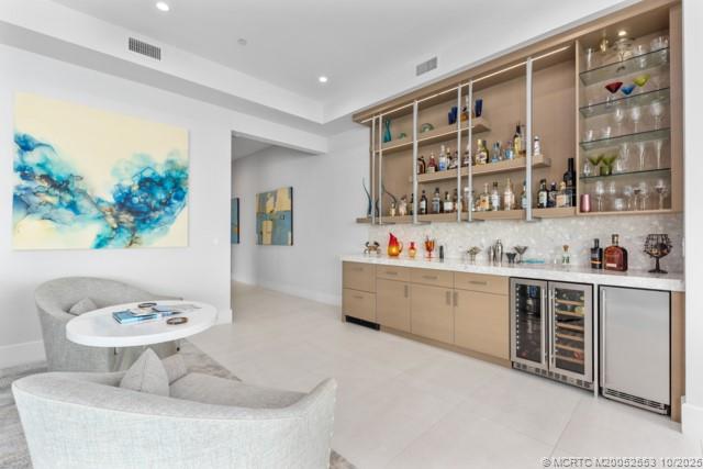 51 SE Seminole Street 305