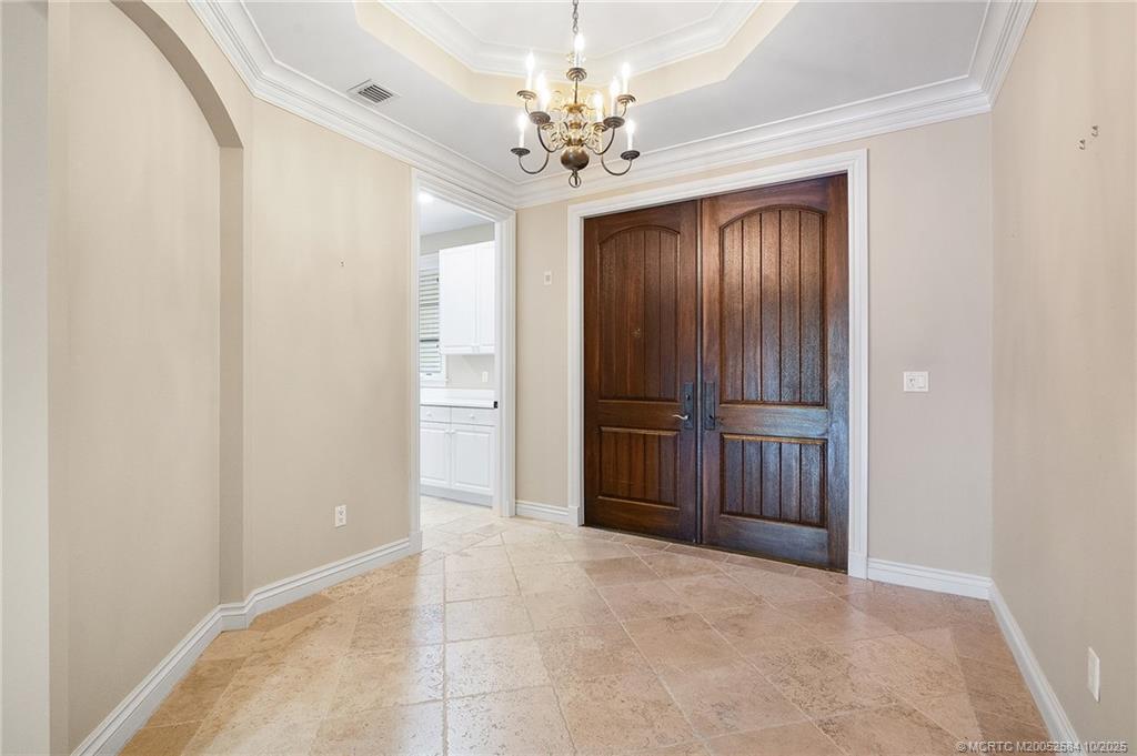 960 SE Willoughby Trace