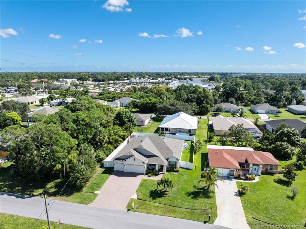 3271 SW Regatta Street