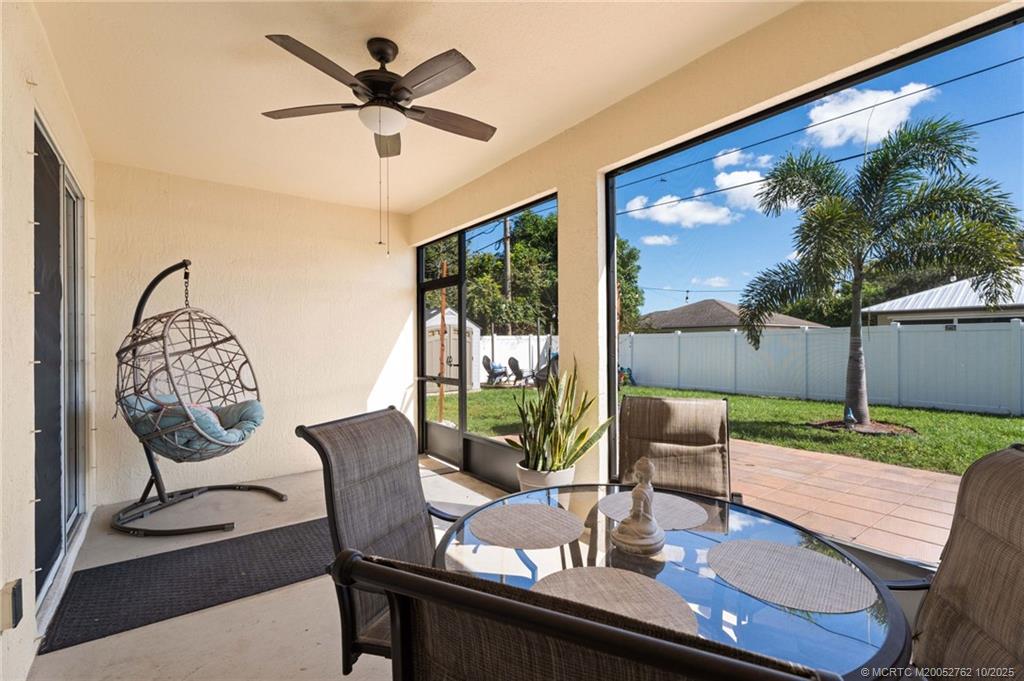 3271 SW Regatta Street