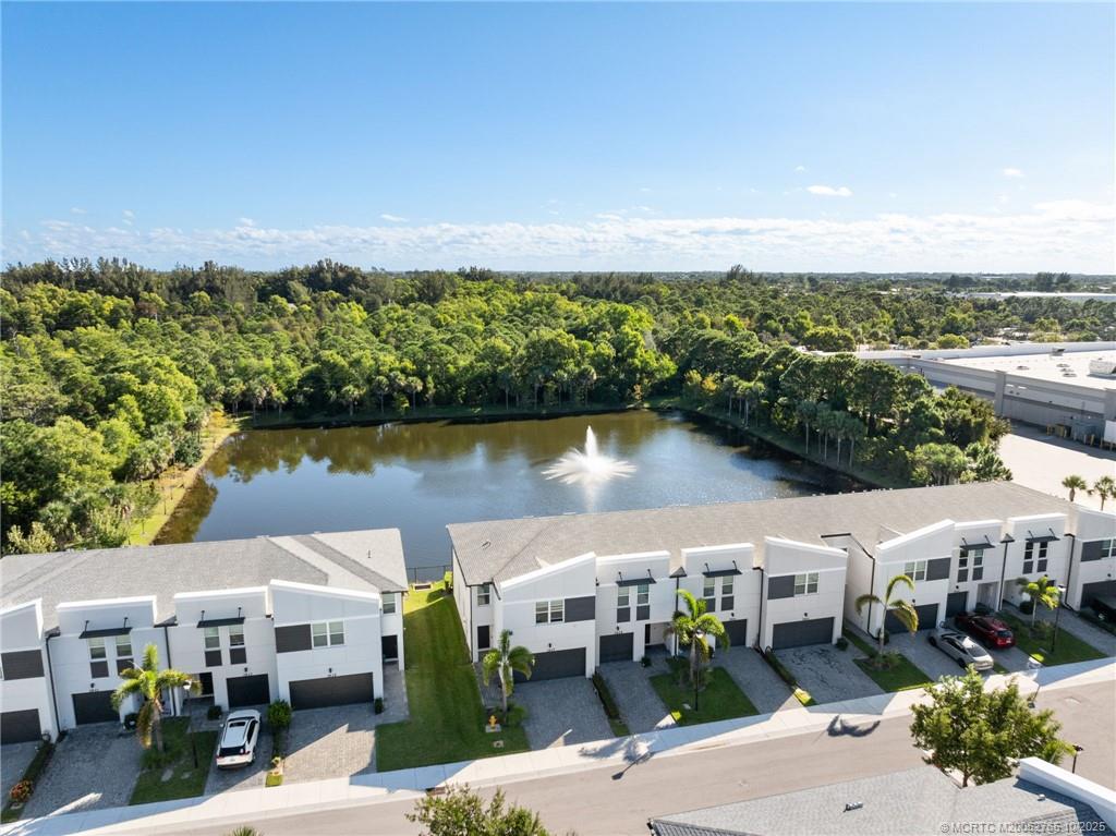 3939 SE Mentmore Lane