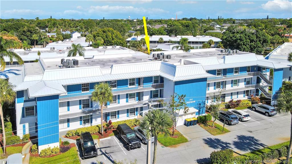 1864 SW Palm City Road 204