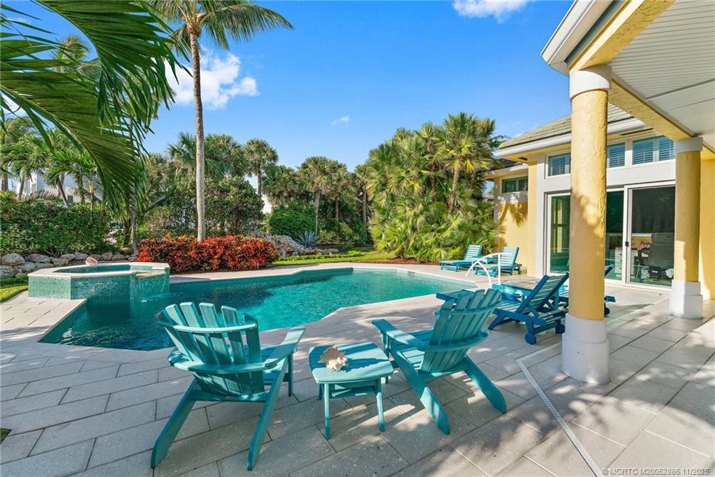 2856 SE Dune Drive