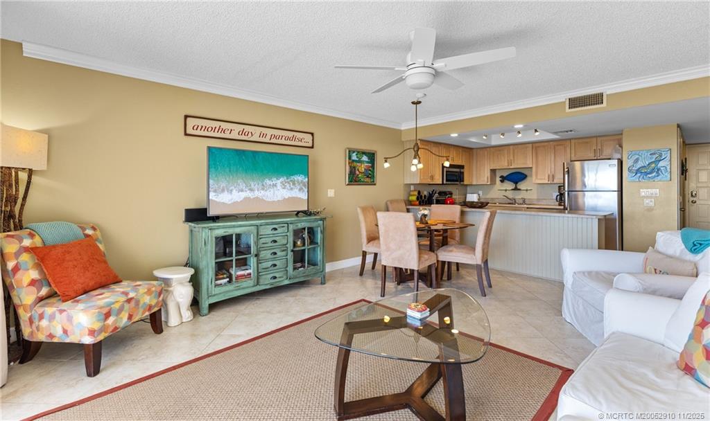 379 NE Tradewind Lane 1104