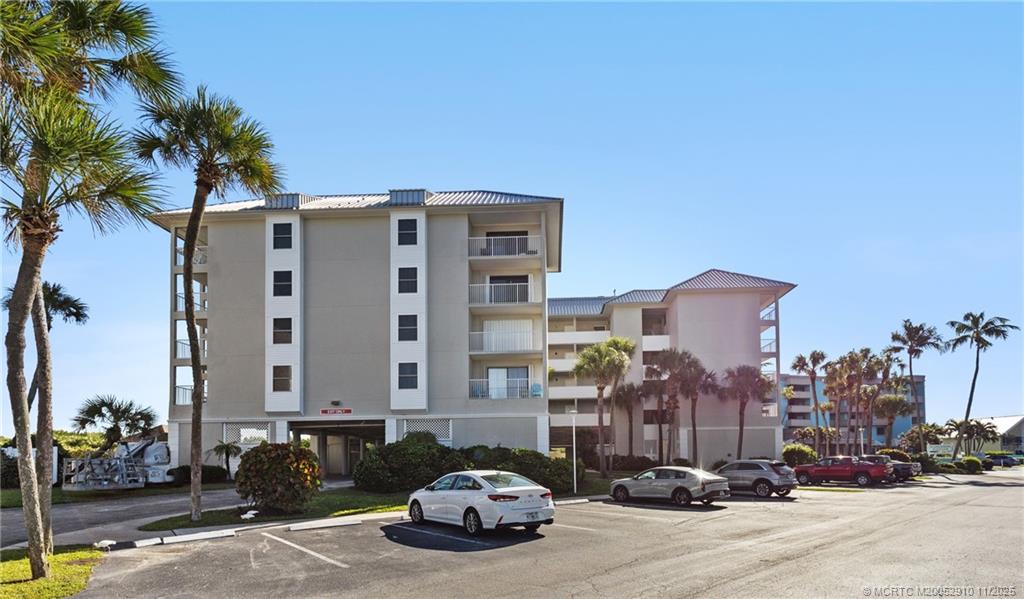 379 NE Tradewind Lane 1104