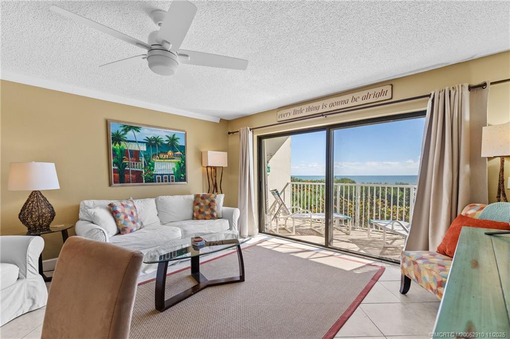 379 NE Tradewind Lane 1104