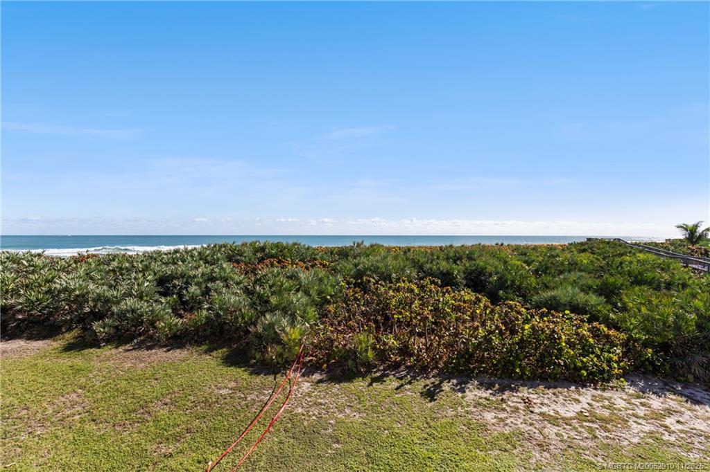 379 NE Tradewind Lane 1104