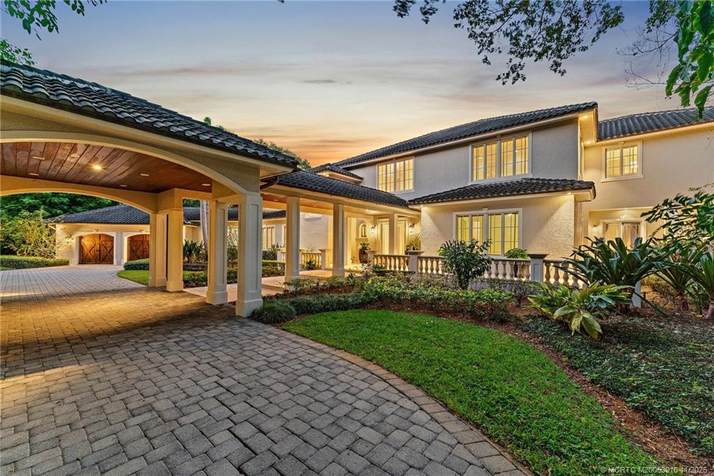 301 SE Harbor Point Drive