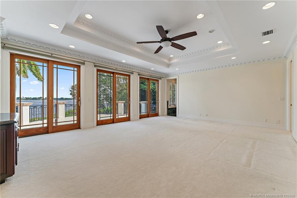 301 SE Harbor Point Drive